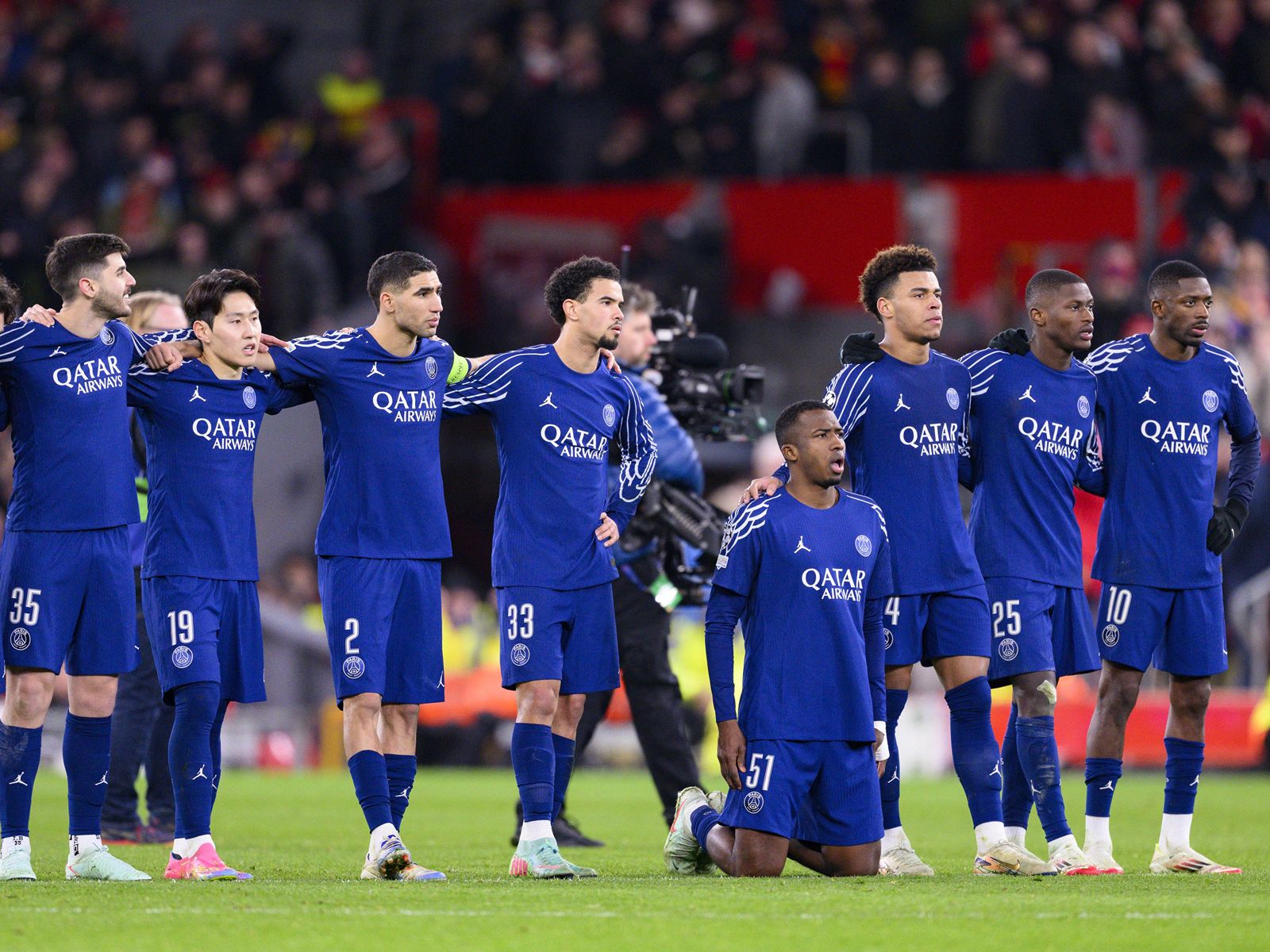 Полиция помешала стычке поклонников «ПСЖ» и «Марселя»